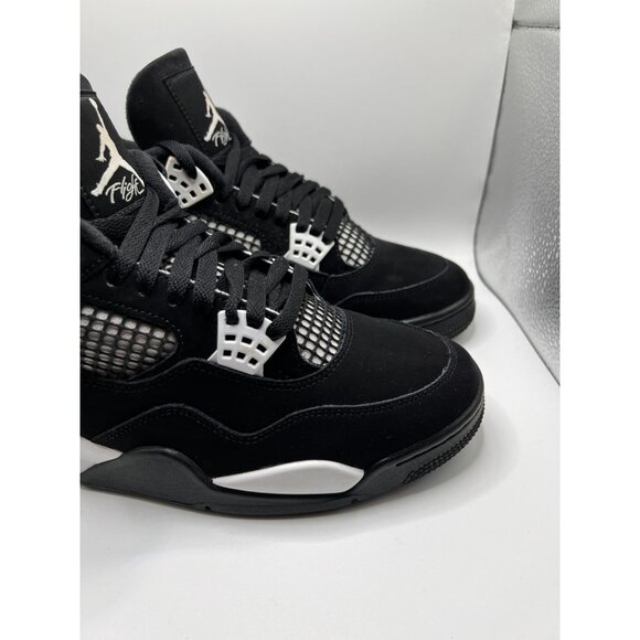 Air Jordan 4 Sneakers Mens Size 9.5 White Thunder Black White - Picture 2 of 12